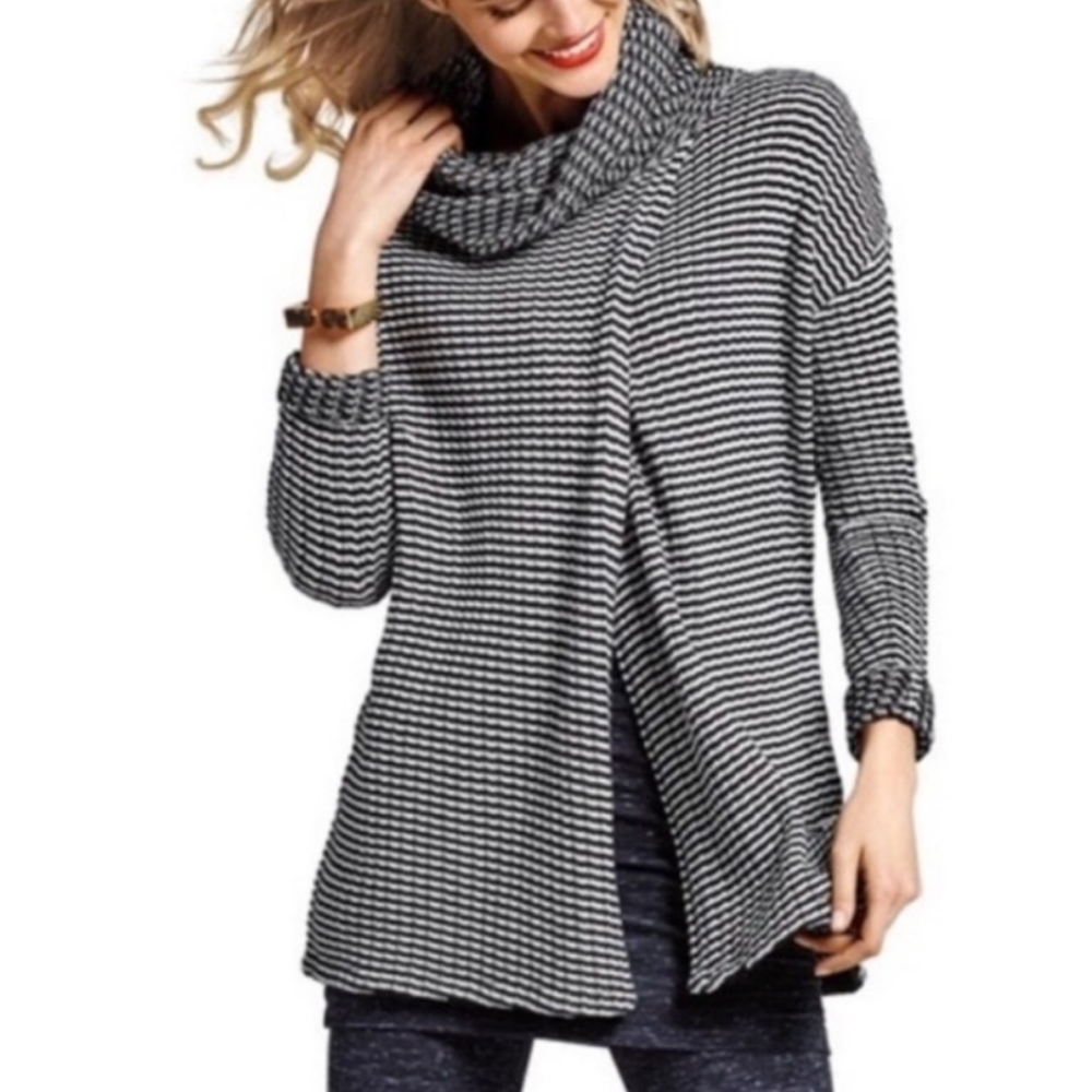 CABI Fergie split turtle neck black white sweater